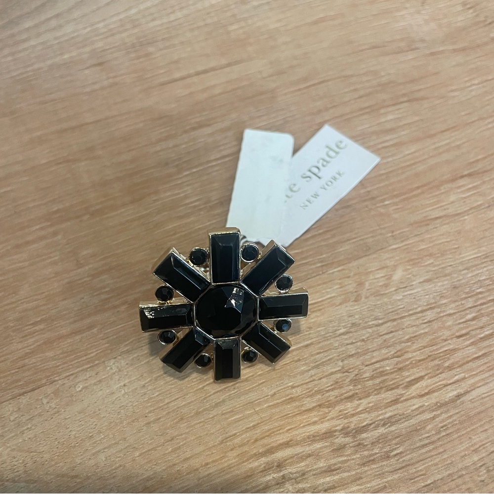 Kate spade black flower cocktail ring size 6 - Picture 4 of 4